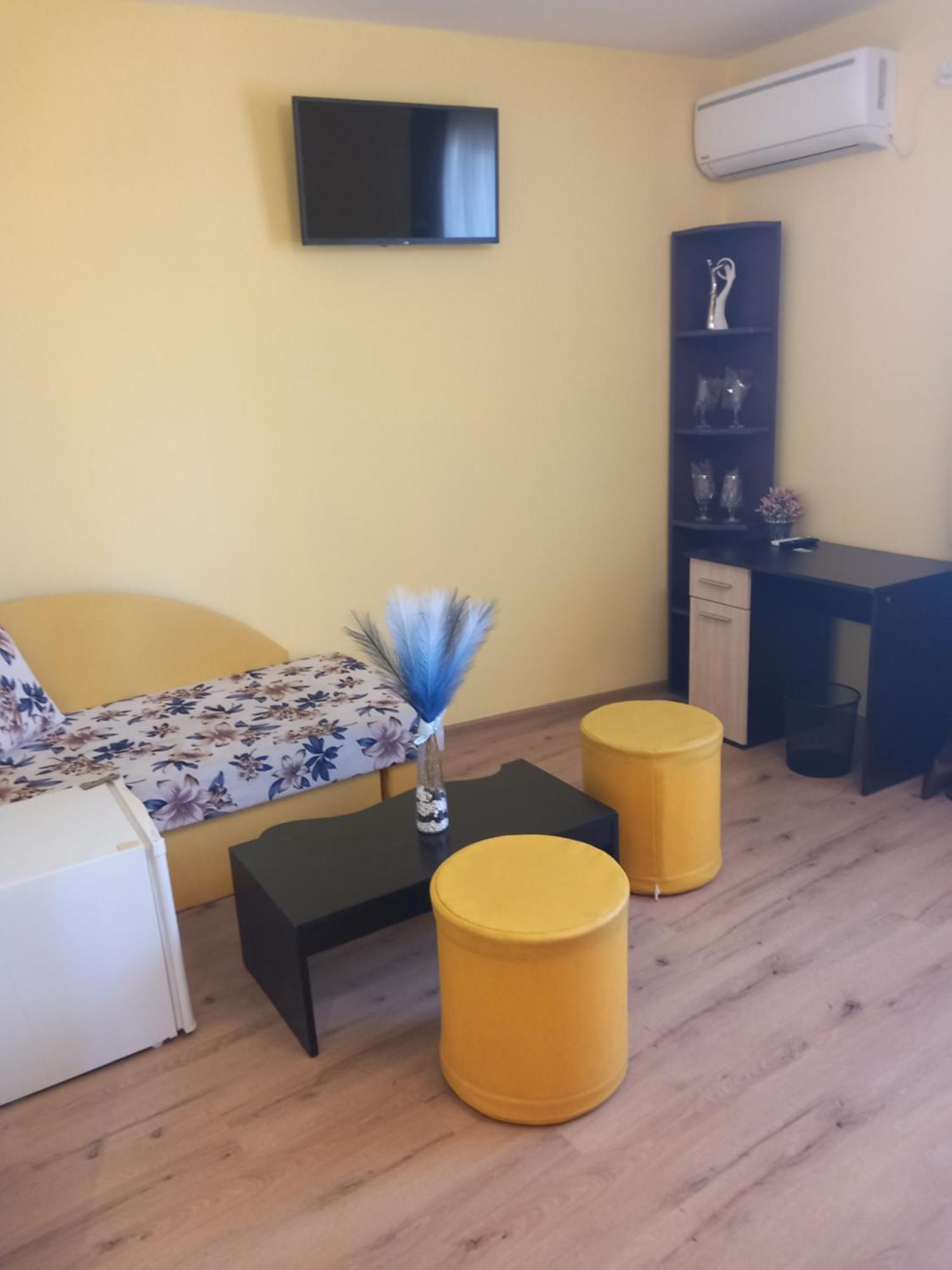 Стаи За Гости - Цветето На Ангела Bankya Bagian luar foto